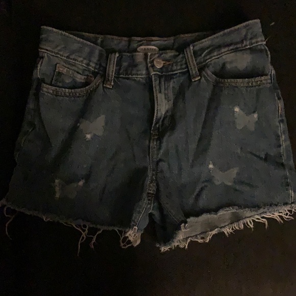 Old navy, blue shorts with butterfly pattern. - Picture 1 of 5
